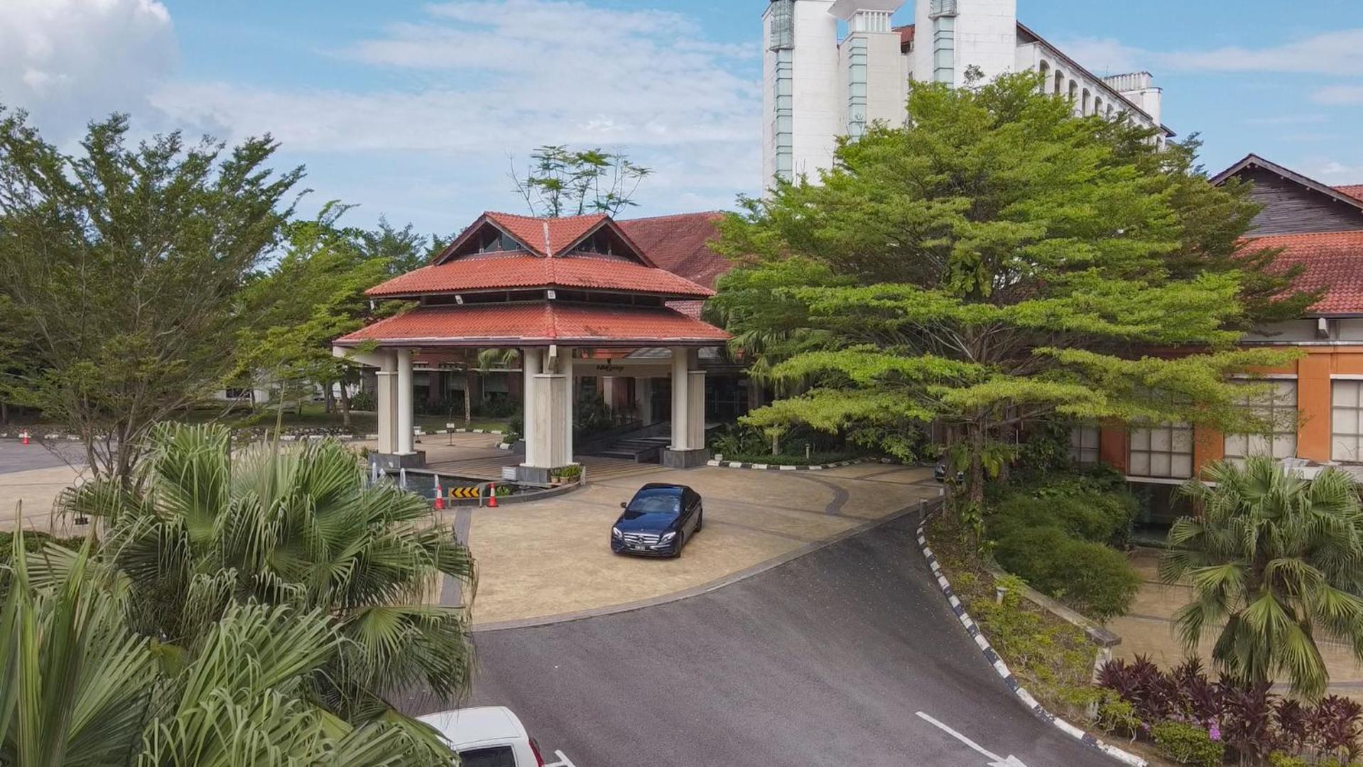 Nilai Springs Resort Hotel Dış mekan fotoğraf